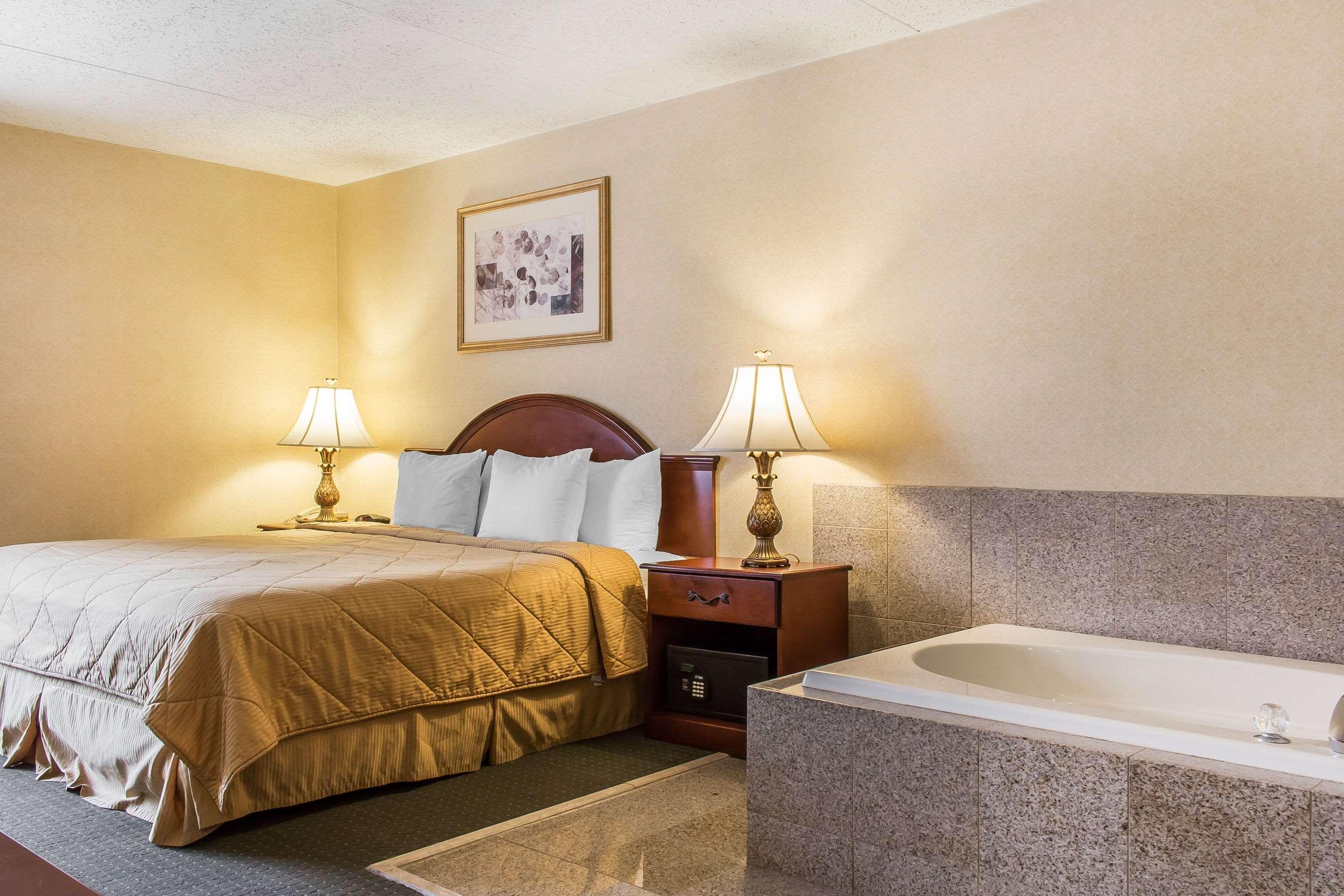 Quality Inn Hackettstown - Long Valley Esterno foto